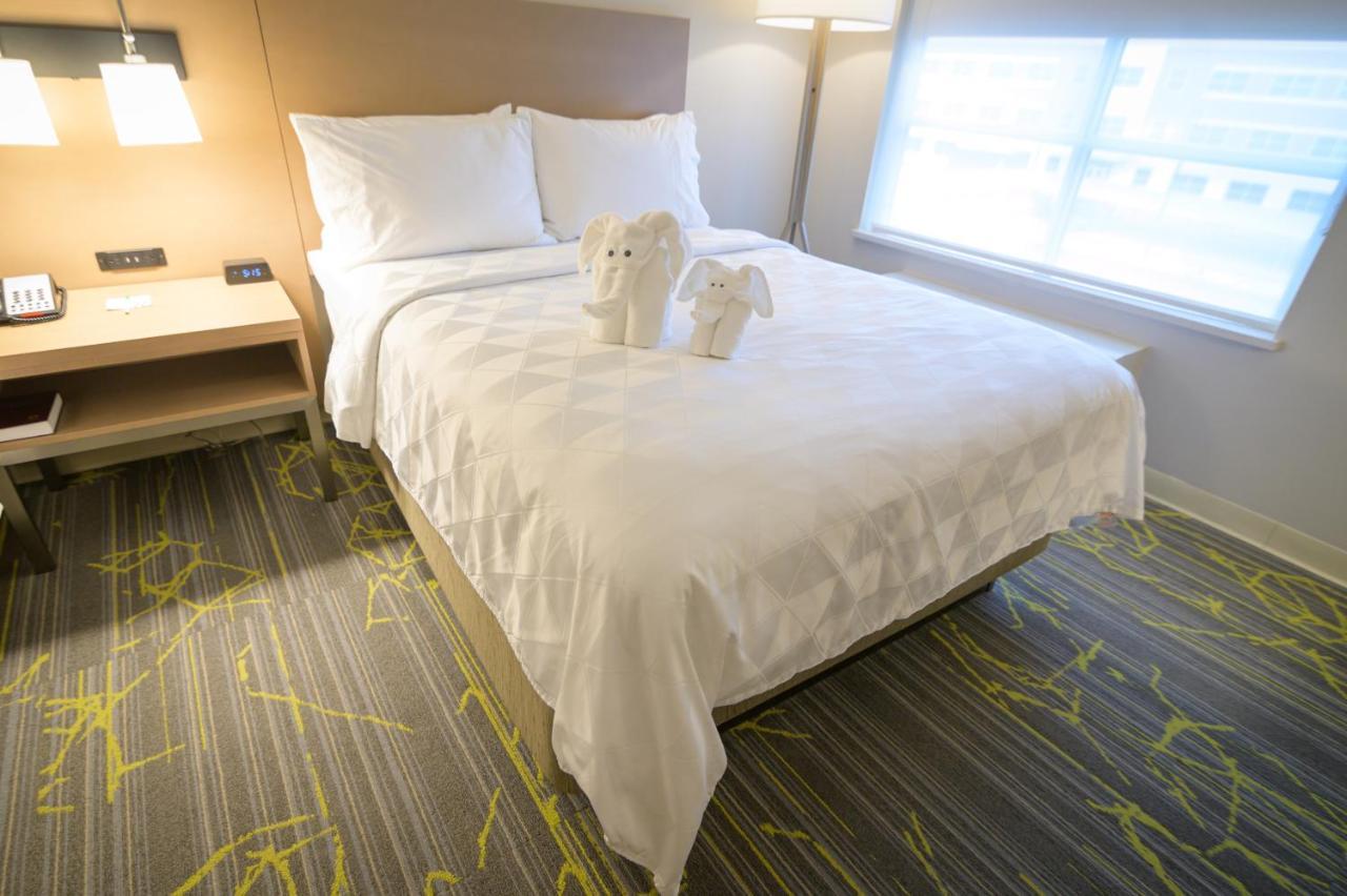 Holiday Inn Willowbrook Houston Nw Сайпръс Екстериор снимка